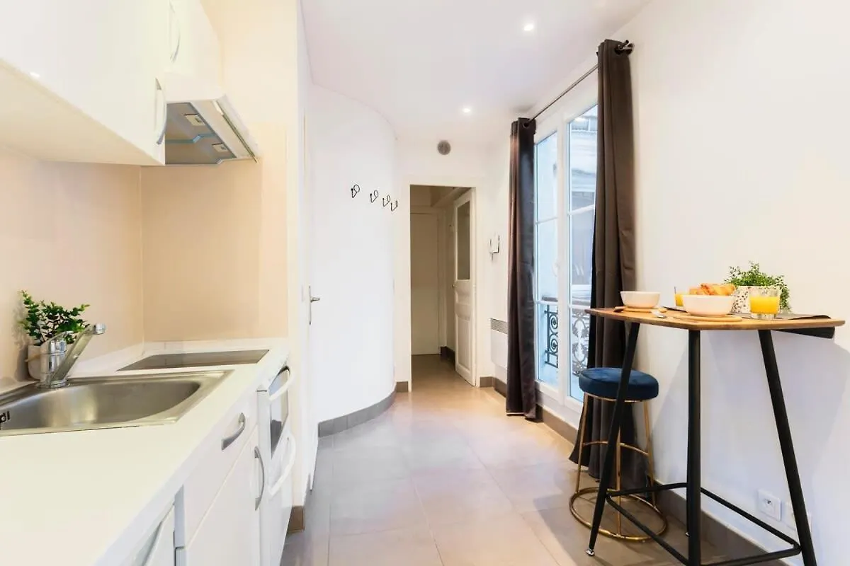 St Germain 1Br - Cityapartmentstay Paris 0*,  France