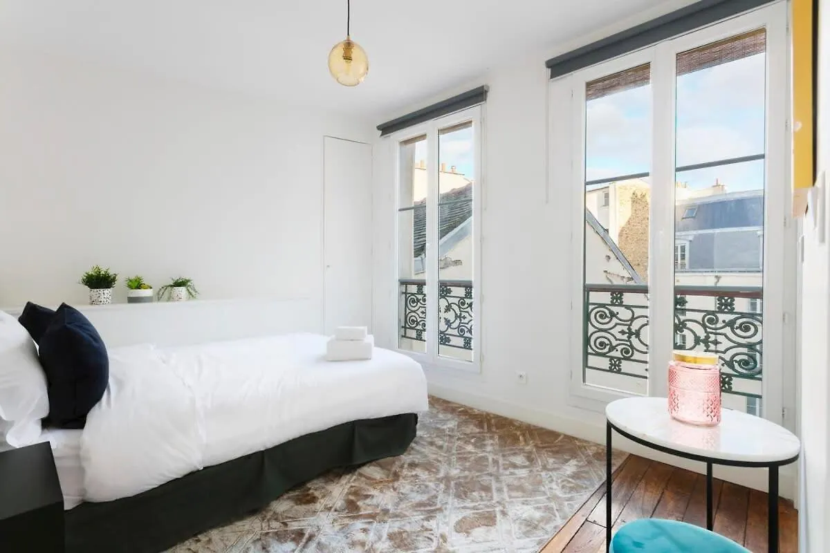 St Germain 1Br - Cityapartmentstay Paris France